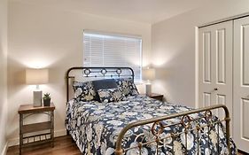 5J Top Floor Redcliff Condo, Pool & Hot Tub
